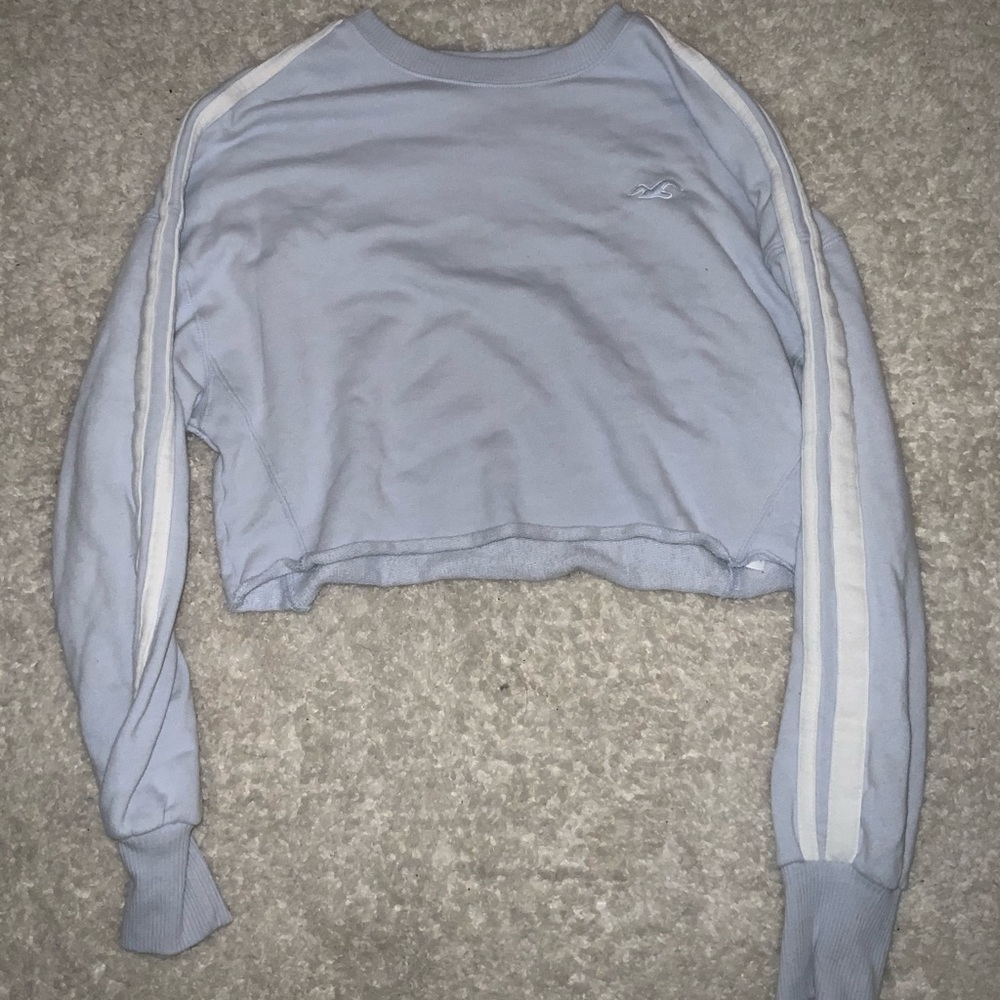 I am selling a hollister sweater that is cropped